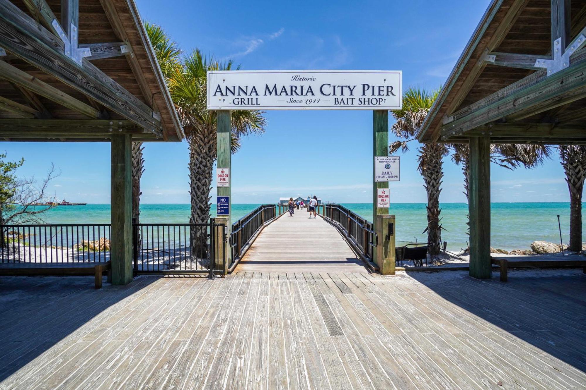 Beach Front Condo Sea View Play At Gulf Place Холмс Бийч Екстериор снимка